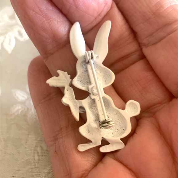 Vintage Bunny Rabbit Pin - Picture 2 of 3